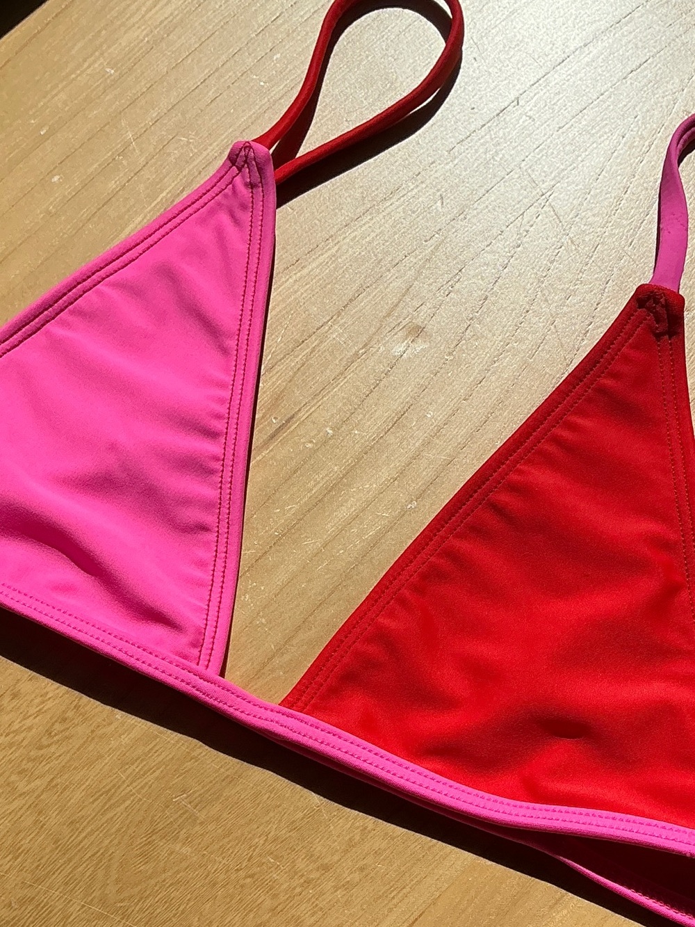 Minimale Animale Pink & Red Colorblock Triangle Bikini saint tropez thong bikini - Picture 5 of 7